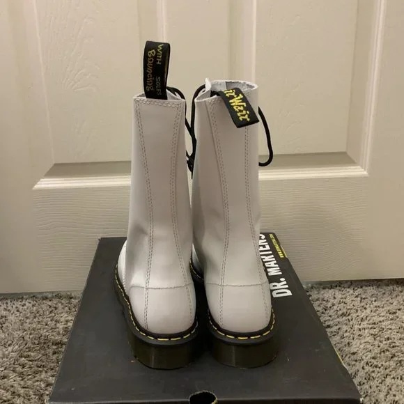 Sold - Rare Dr. Martens 1914 White Boots Size 10UK - Picture 3 of 7